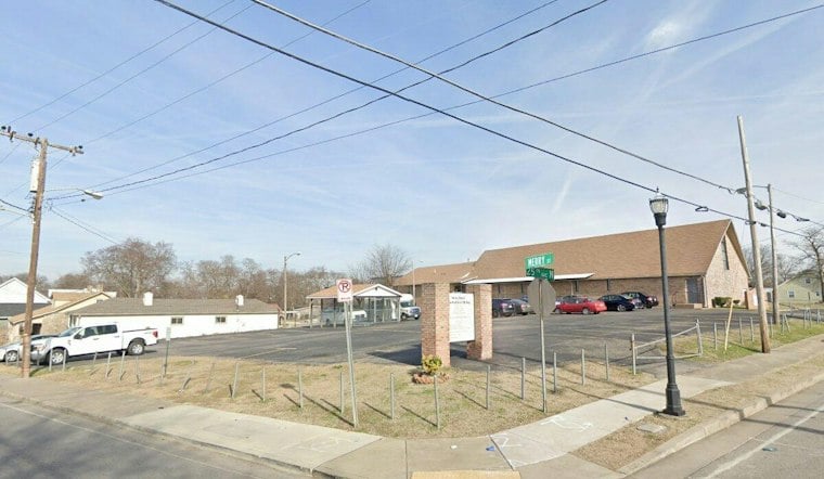 Nashville Teen Shot Steps From Pearl Cohn High, Gunman Still at Large