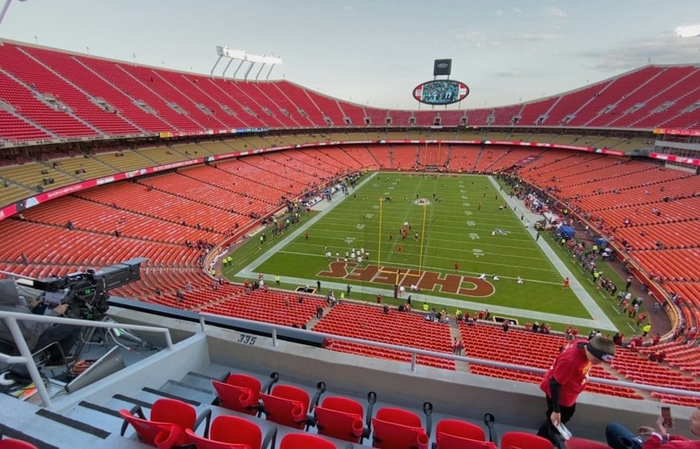 Nebraska Ditches Lincoln for Arrowhead as Memorial Stadium Shrinks in 2027