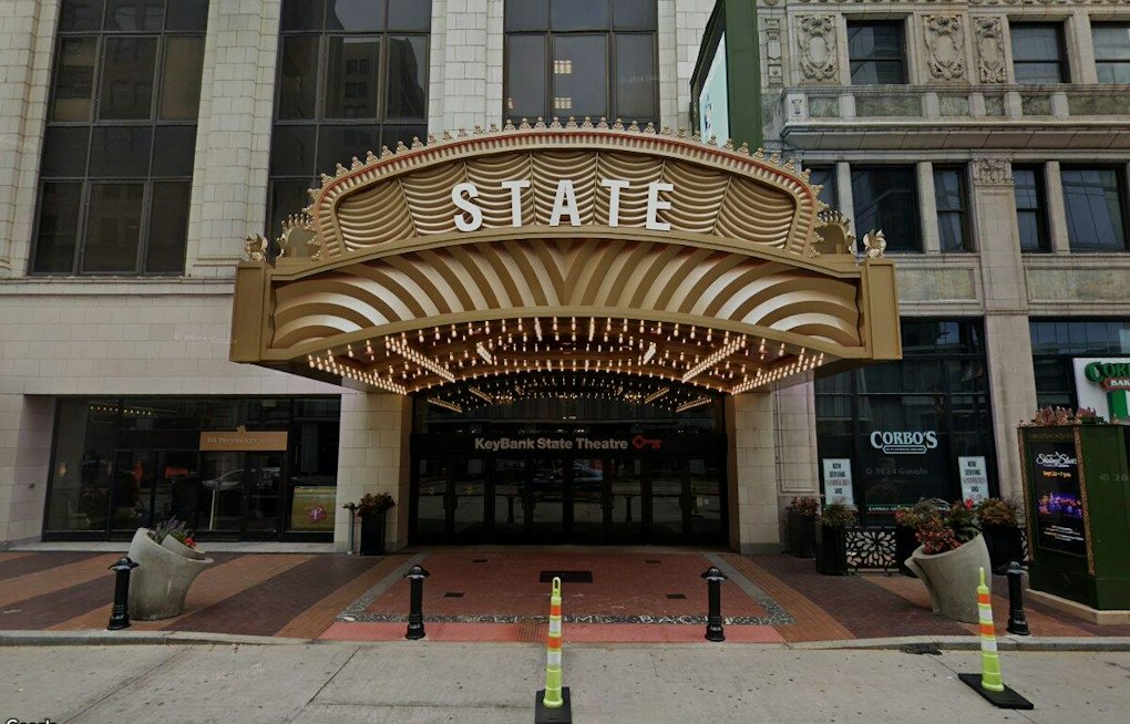Neil deGrasse Tyson Beams Into Cleveland to Tackle the Search for Alien Life