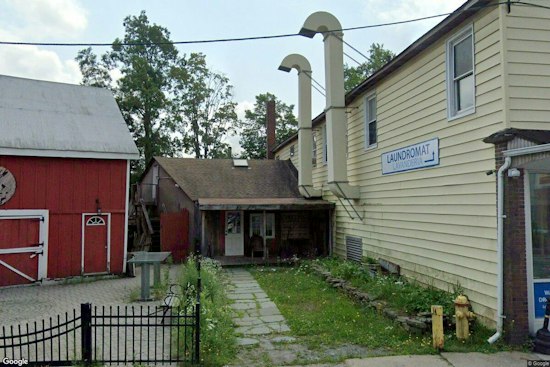 New Ice Cream Shop Set to Open on Liberty's Darbee Lane