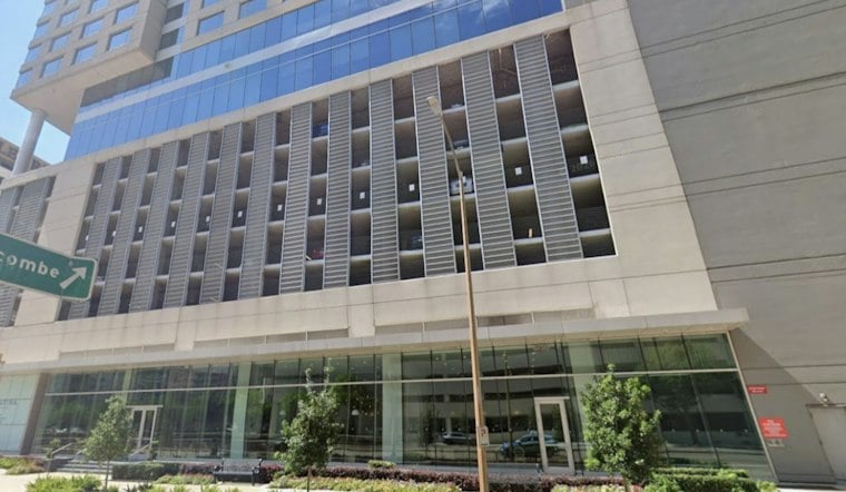 New Mediterranean Restaurant Ayla Fires Up Texas Medical Center Hotel