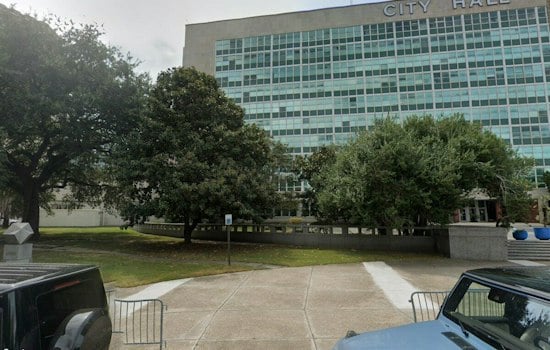 New Orleans Battery Plan Grows as Council Pushes Entergy for October Deadline