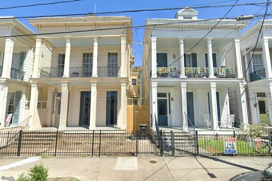 New Orleans Porch Pirates Swipe Plants, Not Packages, In White SUV Spree