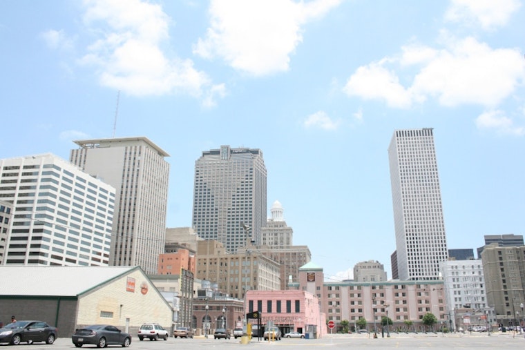 New Orleans Sizzles, Then Soaks: Heat Index 111 as Labor Day Storms Roll In