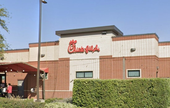 New Riverview Chick-fil-A Opens With 120 Jobs, $25K Food Bank Gift