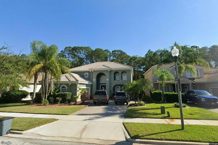 New Smyrna Beach Home Collapses Mid-Build, Trapping Worker Under Roof Trusses