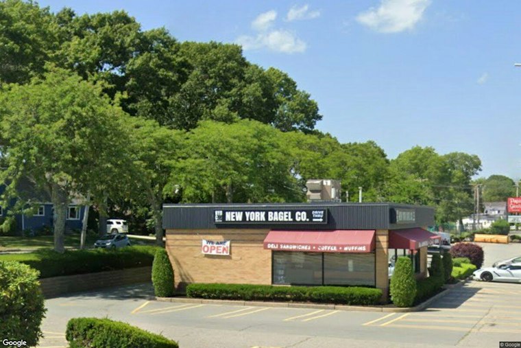 New York Bagel Co. Bakes Up Eighth Store, This Time in Seekonk
