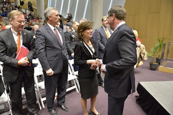 New York Voting Rights Groups Push Hochul to Sign Polling Delay Bill Before Midterms