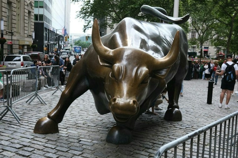 Nobody Actually Owns Wall Street's Charging Bull, Records Suggest