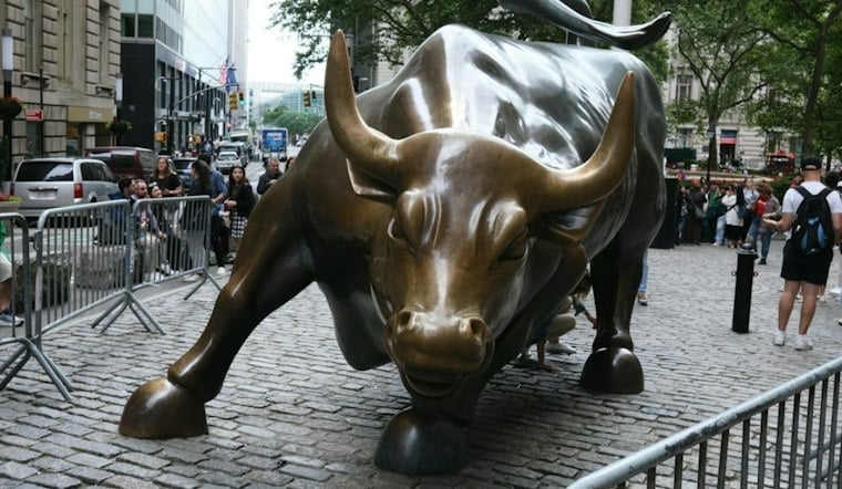 Nobody Actually Owns Wall Street's Charging Bull, Records Suggest