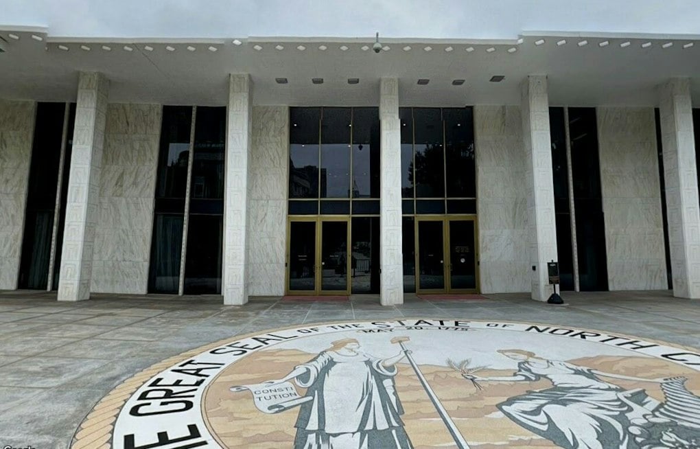 North Carolina Bill Would Cut Divorce Wait to 6 Months, Kill Affair Lawsuits