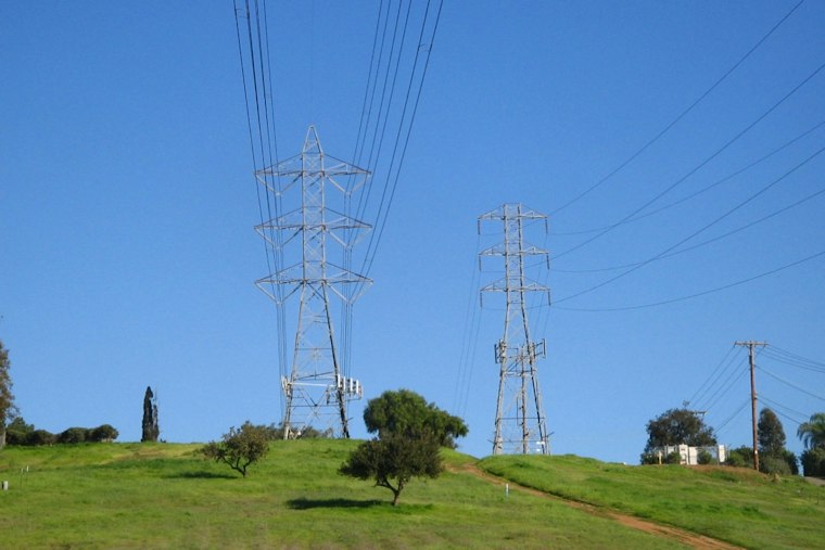 North County to La Mesa Blackouts Leave 4,400 SDG&E Customers Without Power