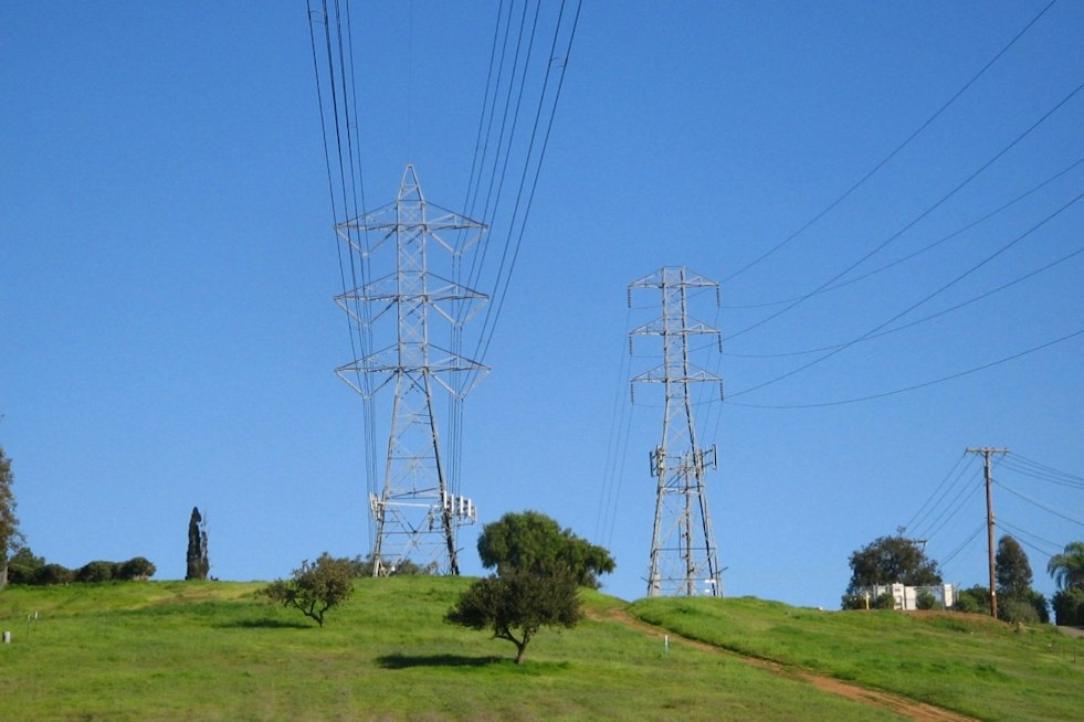 North County to La Mesa Blackouts Leave 4,400 SDG&E Customers Without Power