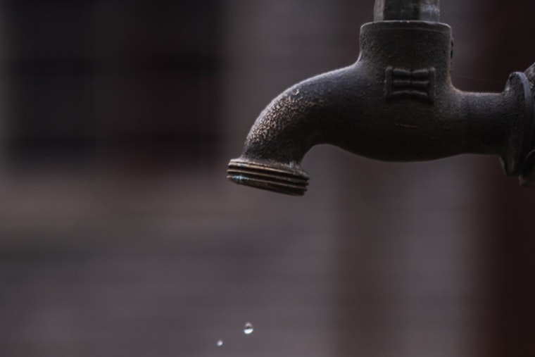 North Franklin Residents Hit 24 Hours Without Water, Some Ration for Health Needs