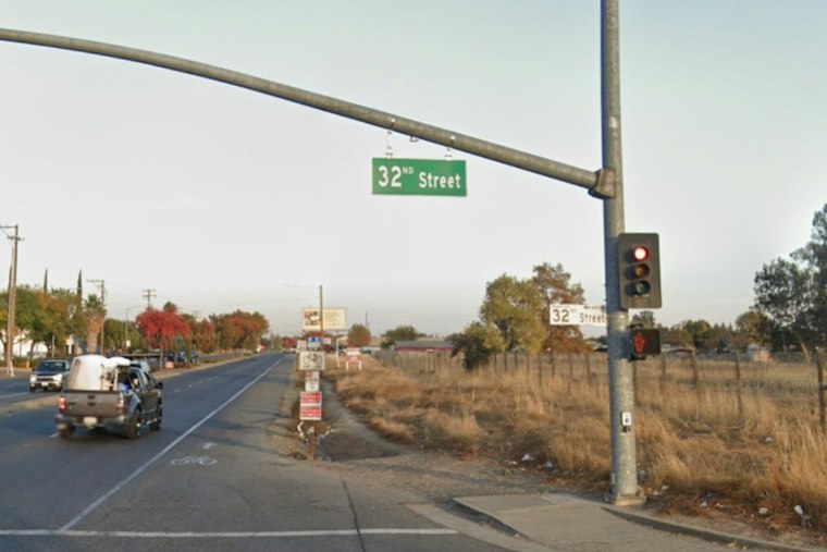 North Highlands Hit-and-Run Leaves Behind Mirror, Antenna — CHP Hunts Pickup