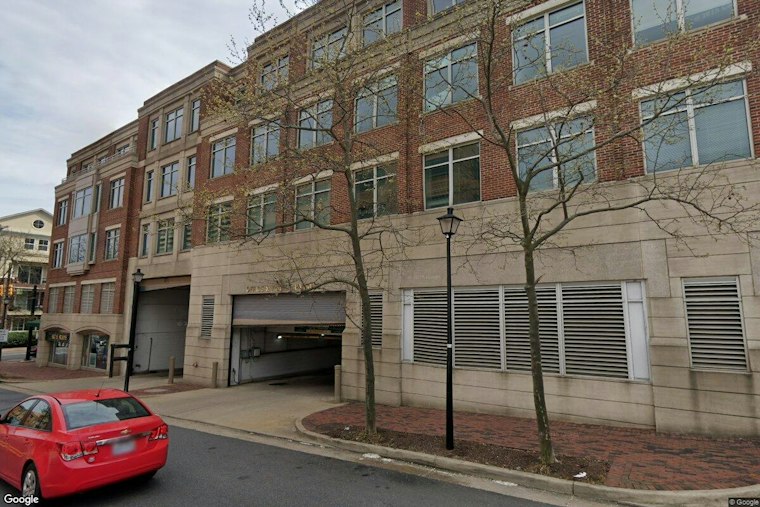 Northern Virginia Pediatricians Crack Down on Vaccine Holdouts, Pushing Families Out