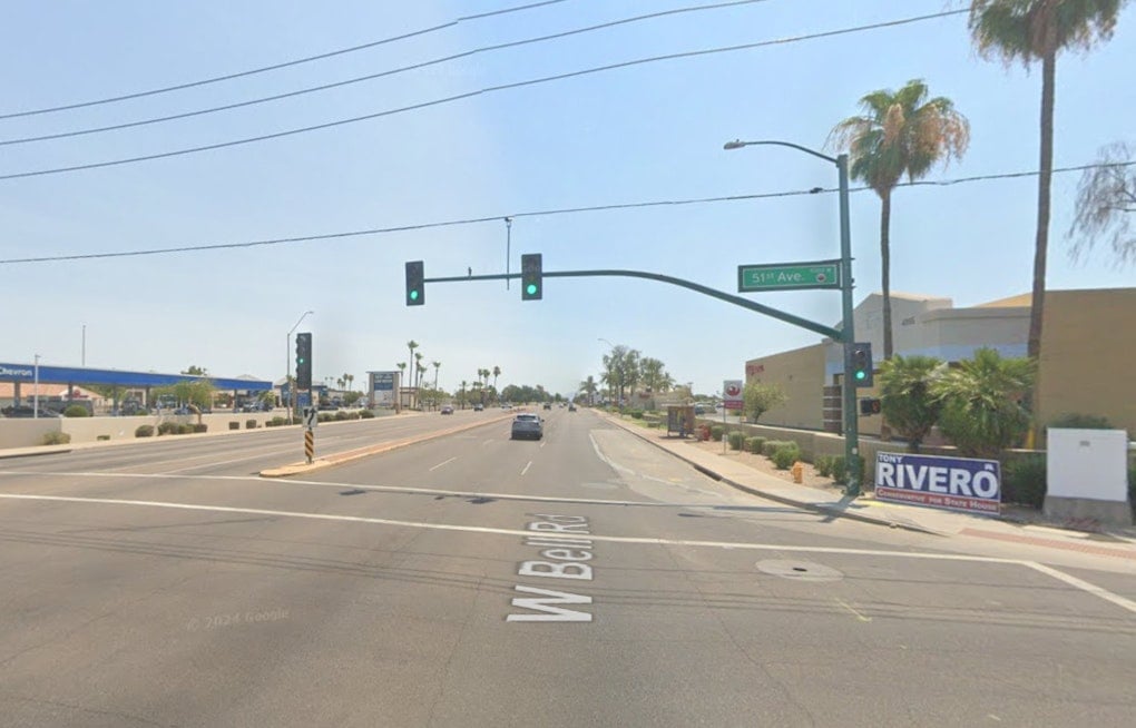 Northwest Phoenix Crash Hospitalizes Two Teen Girls, One Critical