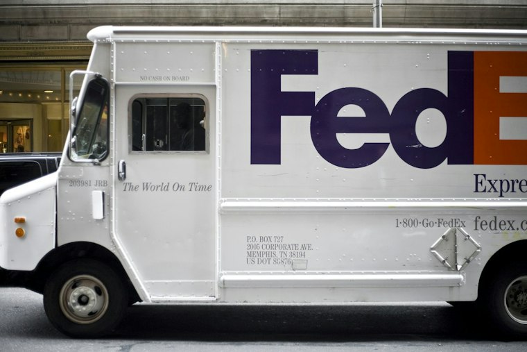 NYC Pays Businesses to Ditch Daytime Deliveries, Cut Truck Gridlock
