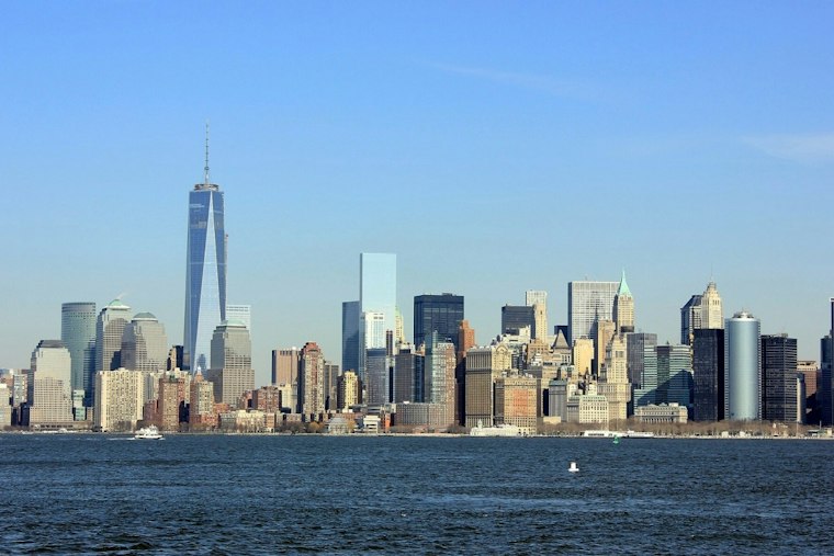 NYC Sizzles at 87 Before Gusty Winds Whip Up Dangerous Rip Currents at Brooklyn, Queens Beaches