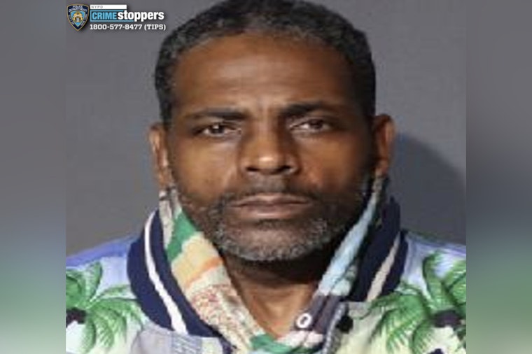 NYPD Hunts St. Albans Man Accused of Shooting Staten Island Woman, 38, to Death
