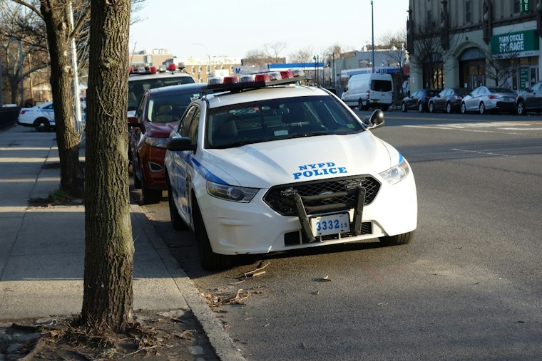 NYPD Sergeant Accused of Posing as ICE Boss Enters Plea in Queens Case