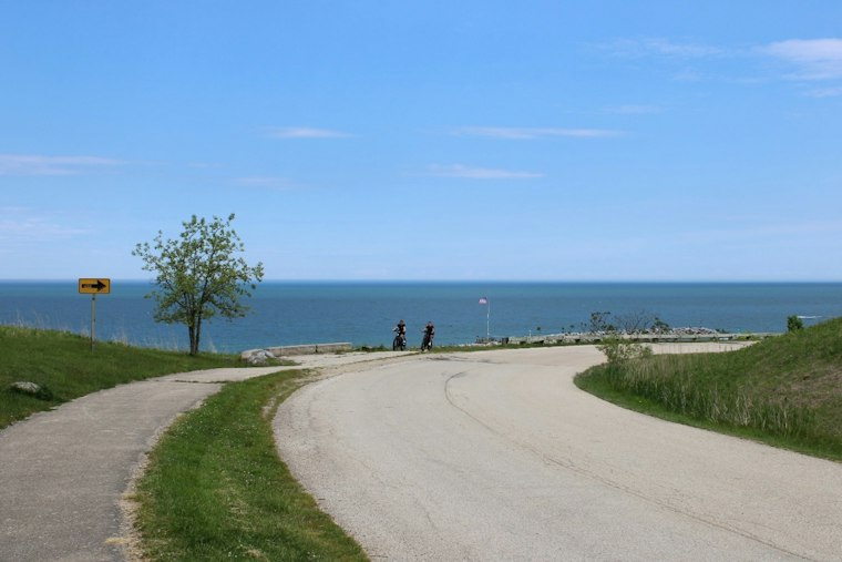 Oak Creek Bike Path Grows by a Mile, Inching Toward 20-Mile County Link