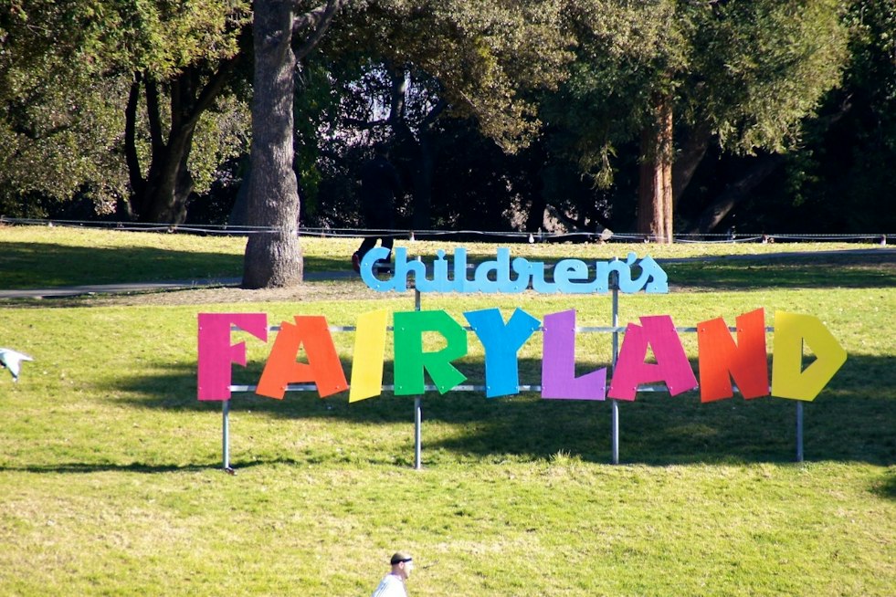 Oakland's Fairyland Debuts First Ohlone Puppet Show, ‘Hummingbird Saves Fire’