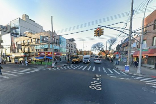Off-Duty Cop Yanks Unconscious Driver From Car on Sunset Park's 8th Avenue