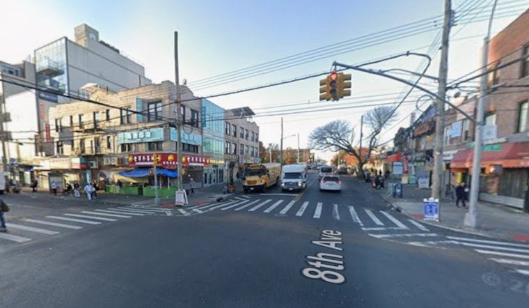 Off-Duty Cop Yanks Unconscious Driver From Car on Sunset Park's 8th Avenue