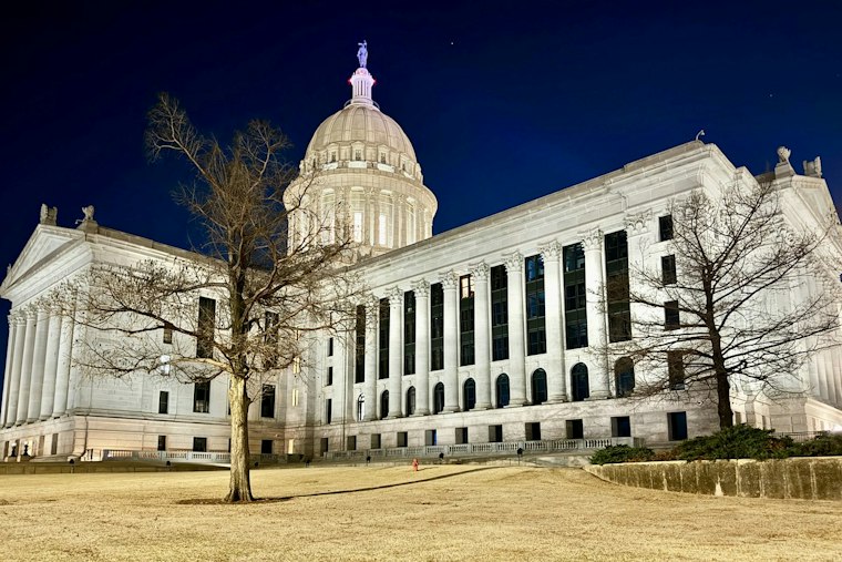 Oklahoma City Debate Pits Prosecutor Coffey Against Lawmaker Echols for AG Seat