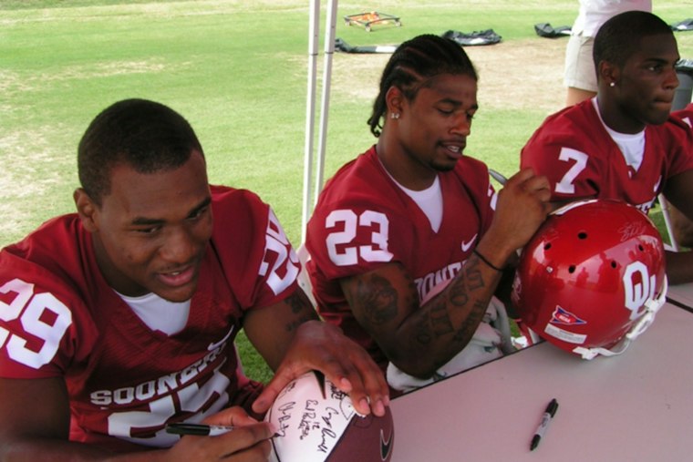 Oklahoma Fan Left Paralyzed After Michigan Game Trip, Family Races to Fly Him Home