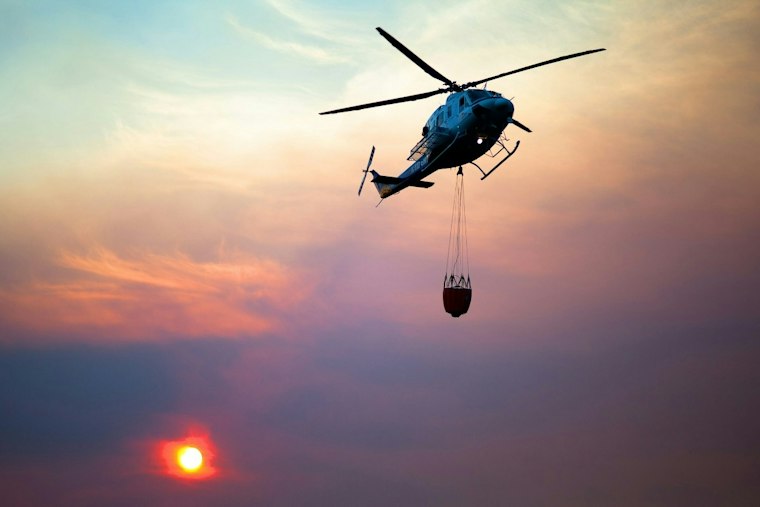 Oklahoma, Mississippi Guard Choppers Rush to Fight Arkansas' Bunker Fire