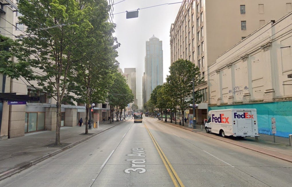 Old Third Avenue 7-Eleven Reopens as a $10,000 Fake Convenience Store