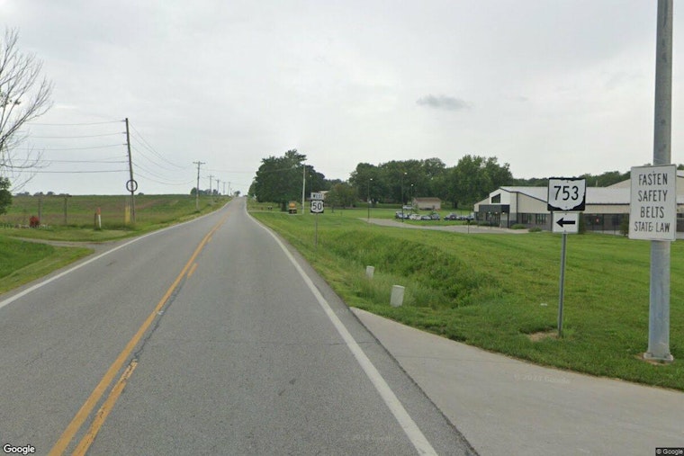 One Dead, 4-Year-Old and Teen Hurt in Buggy-Vehicle Crash Near Rainsboro