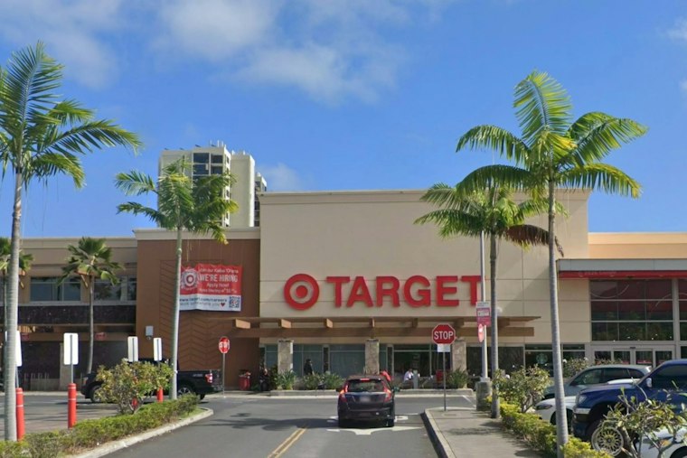 One Dead in Kailua Target Parking Lot Shooting as Fall Festival Crowd Nearby