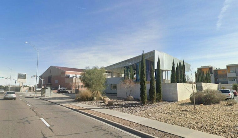 One Dead in Late-Night Crash Outside El Paso Zoo on Paisano Drive