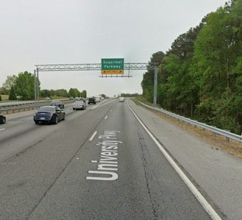 One Driver Dead, Five Hurt After Two-Car Crash Shuts Down GA-316 in Gwinnett