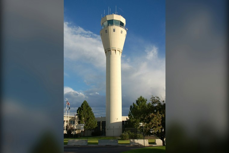 ONEflight Suspends Flights, Leaving Jet-Card Customers Awaiting Answers