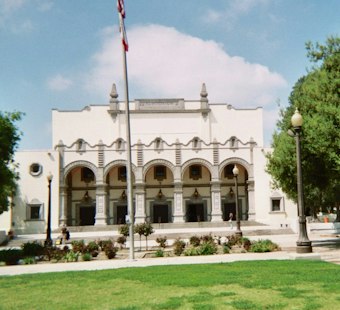 Ontario Chaffey Show Band Opens 41st Season With Free Chicago Tribute Concert