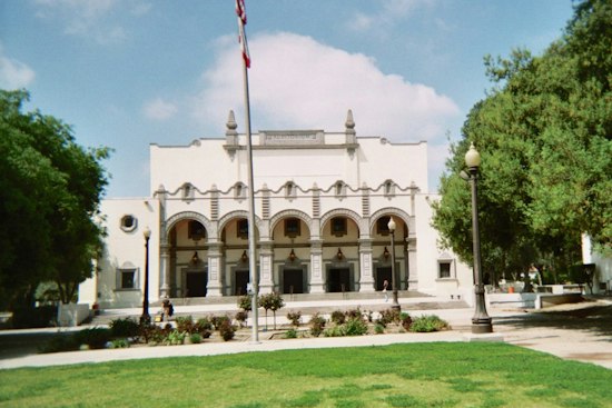 Ontario Chaffey Show Band Opens 41st Season With Free Chicago Tribute Concert