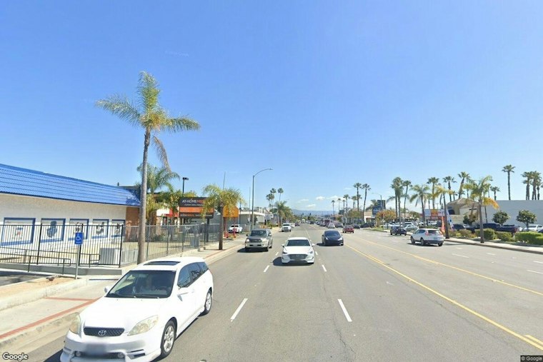 Orange Bar Bouncer's Single Punch Kills Man, 39, Outside Bikini In A Bottle 2