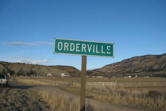 Orderville Flash Flood Surrounds Home, Neighbors Race In With Shovels