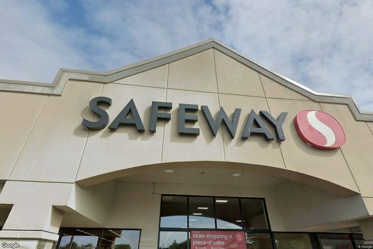 Oregon Retail-Site Arrests Amid Wider Immigration Enforcement Surge