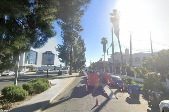 Original Tommy's Plots New Woodland Hills Drive-Thru