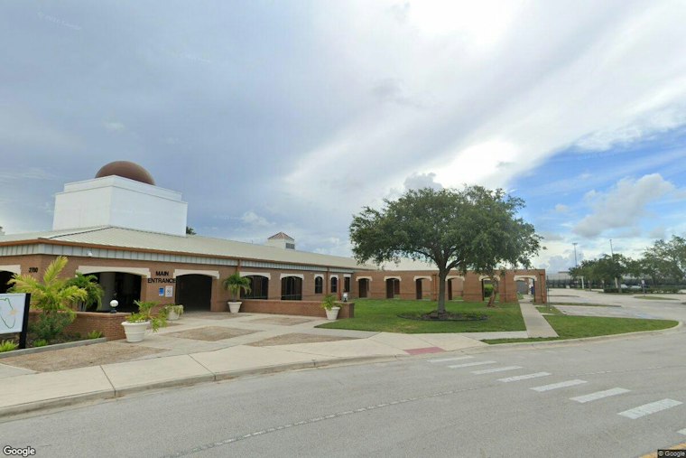 Palm Bay Man Facing Child Abuse Charges Told Judge He Had a School Contract — He Didn't