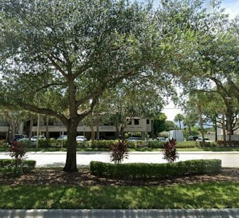 Palm Beach Gardens Police Search for Woman With Dementia Missing From BallenIsles