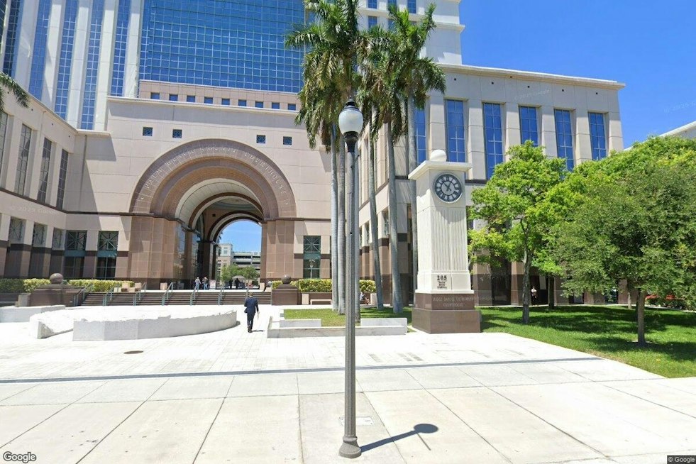 Palm Beach Mayor Sara Baxter Denies Staffer's Sexual Coercion Complaint Days Before Vote