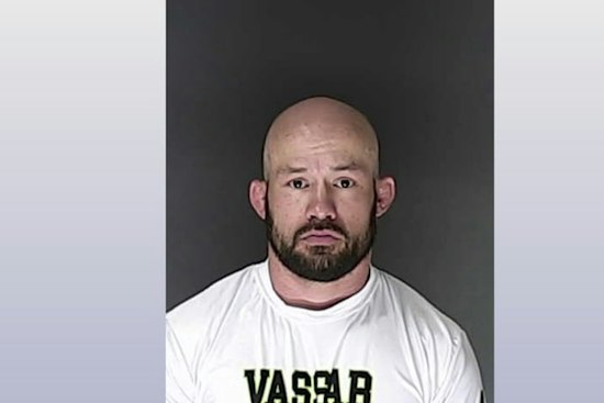 Palmer Ridge Wrestling Coach Accused of Assault, Over 6,000 Texts to Student Found