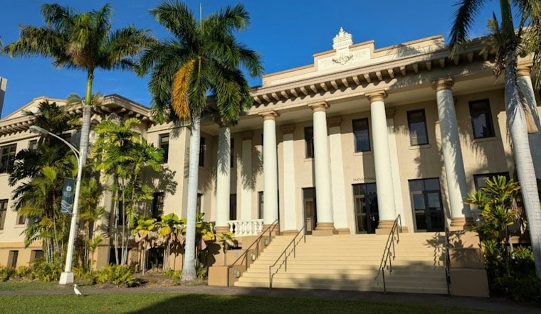 Paris Baguette, Wingstop Join New Mōʻiliʻili Hub