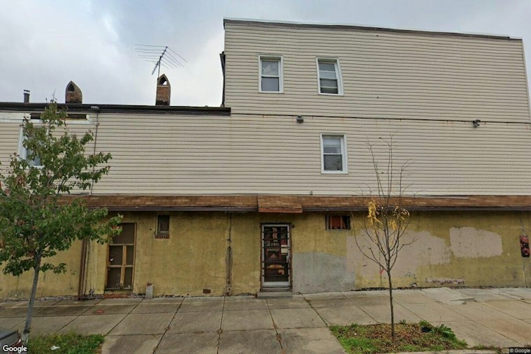 Patterson Park's Jem's Bottle Shop Draws Long Lines for Egg Sandwiches